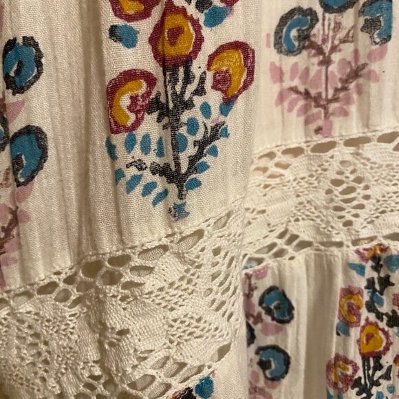 Pink Chicken Floral Maxi Dress Size Medium - Picture 7 of 12